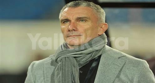 تقارير: كارتيرون يقترب من تجربة جديدة عبر الدوري الإيراني